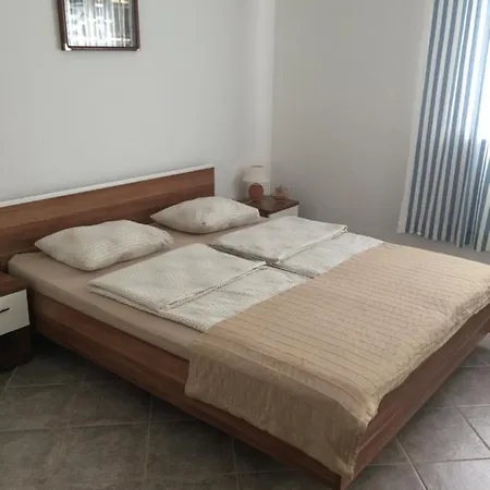 Nordica Apartment *